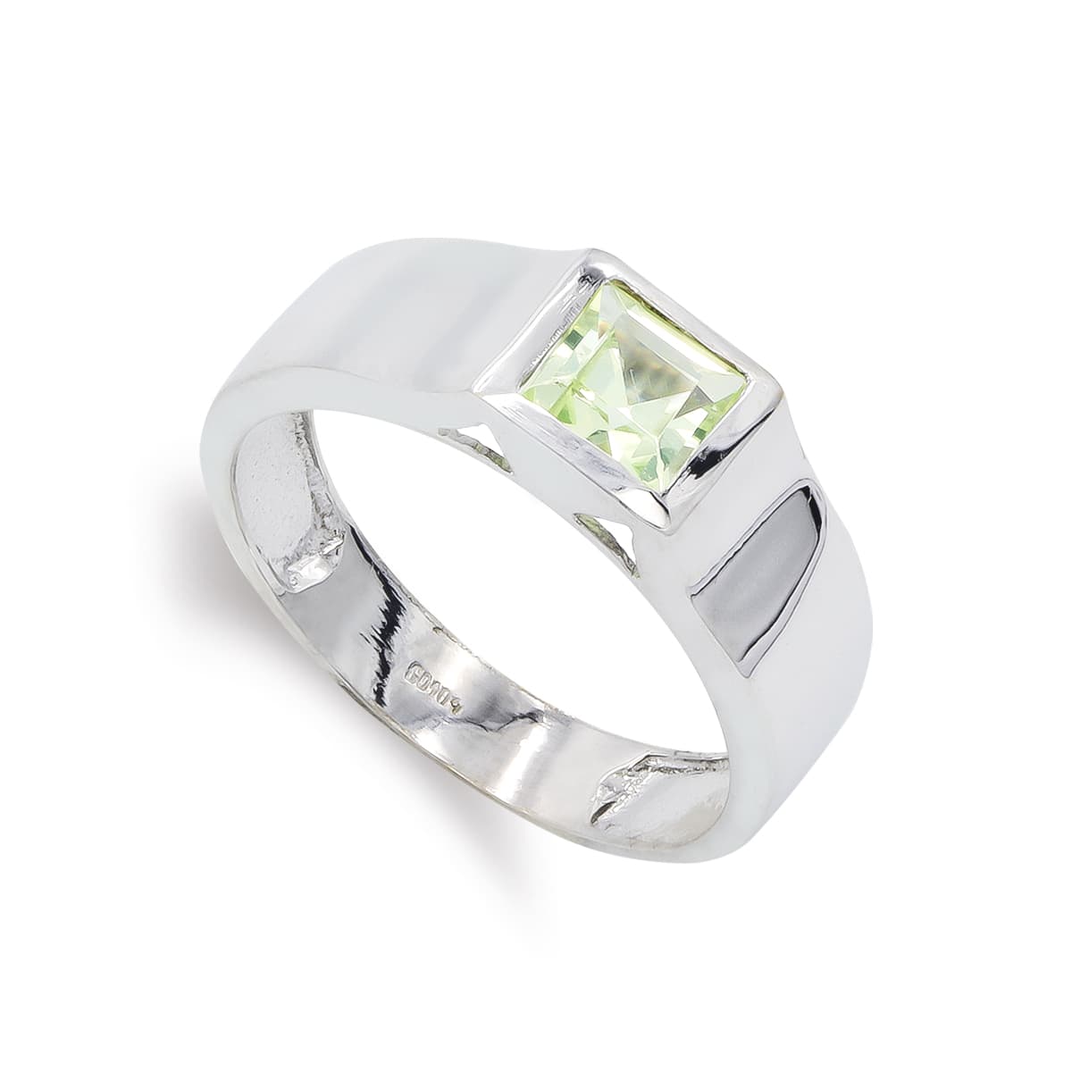 Sortija con Olivina. Ancho: 6 mm de oro blanco 18K