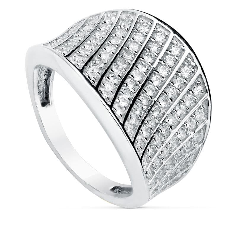 Sortija con Circonitas. Ancho: 17 mm de oro blanco 18K