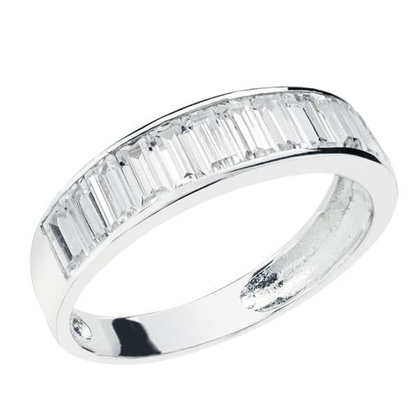 9K SORTIJA ORO BLANCO CON CIRCONITA EN CARRIL. ANCHO: 4,5 MM