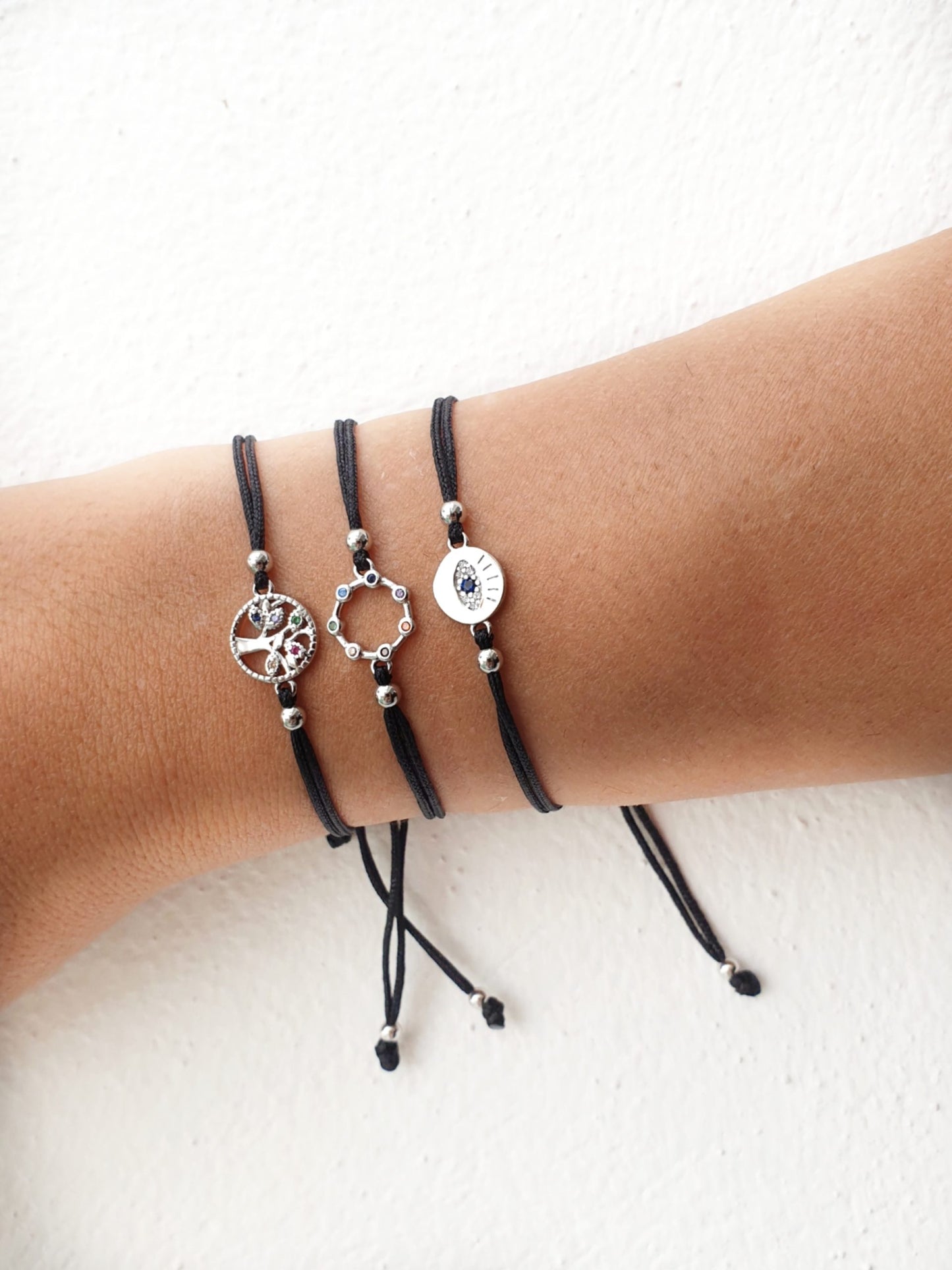 Joyas Con Mensaje - Pul2154 Hilo Negro Ojo Protect - Senora