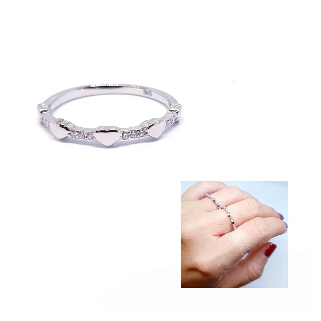 Anillo petit corazones