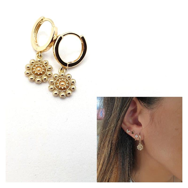 Pendiente rosetón oro de 14 quilates