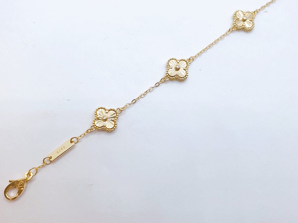 Pulsera VC. oro de 14 quilates