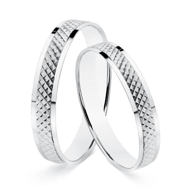 18K ALIANZA ORO BLANCO BORDES BRILLO Y CENTRO TALLADO. ANCHO: 3,5 MM TALLA :9