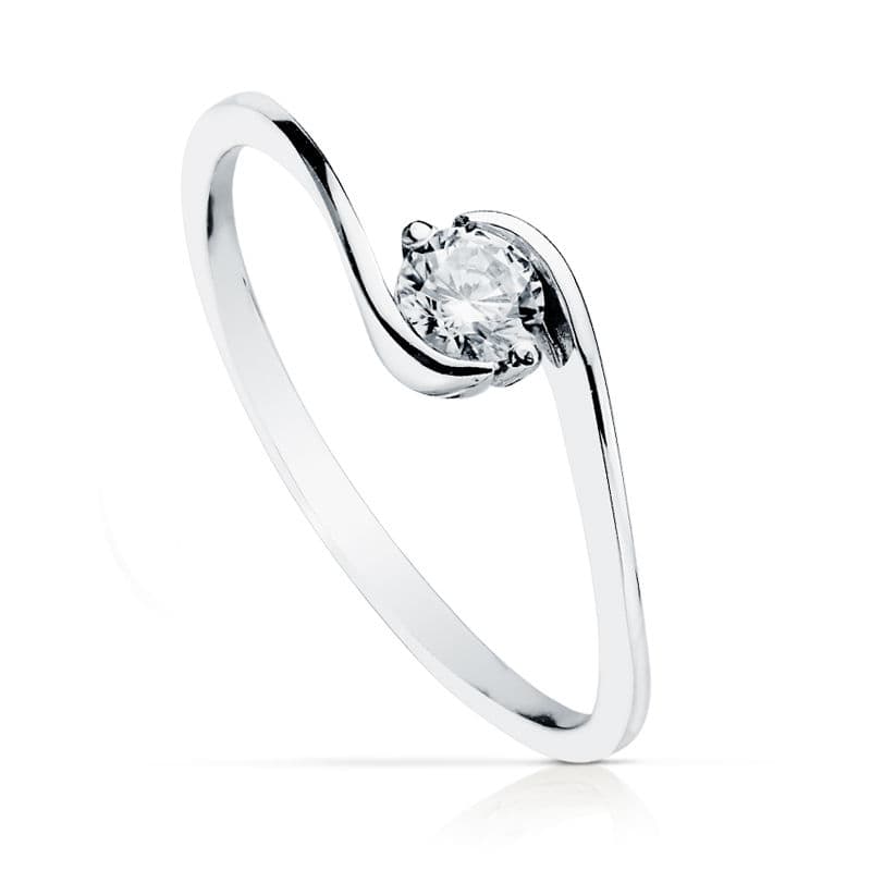 Solitario Cuerpo Cruzado con Circonita 4 mm de oro blanco 18K