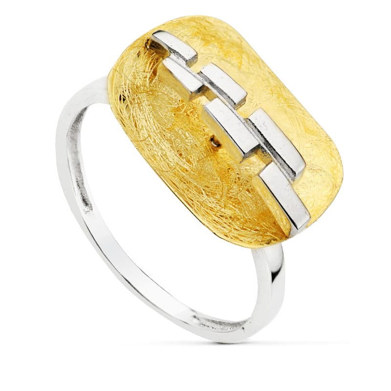 18K SORTIJA ORO BICOLOR MOTIVO RECTANGULAR MATIZADO. ANCHO: 11,5 MM