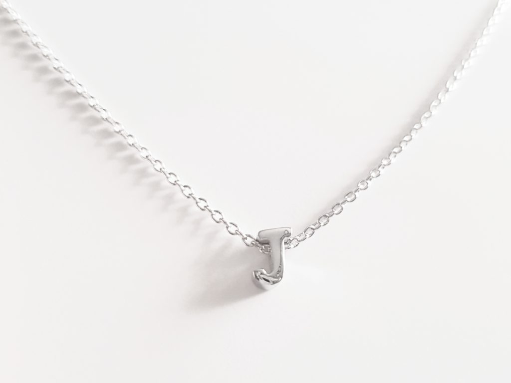 Iniciales - 2275 Collar Inicial J - Senora