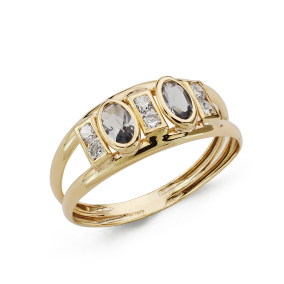 Sortija Circonitas Amatistas Ovales y Blancas. Ancho: 7 mm de oro amarillo 9K
