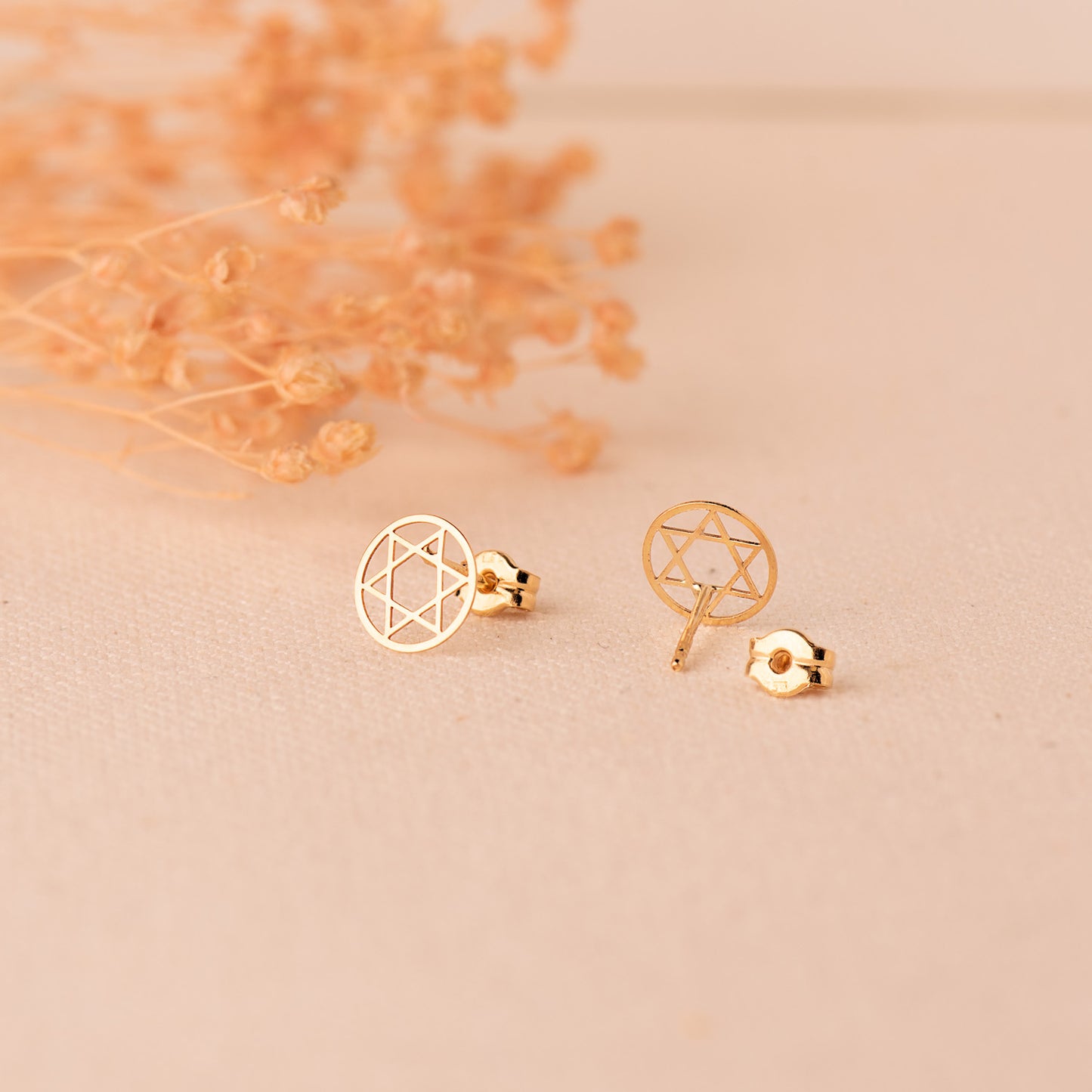 18K PENDIENTES ORO AMARILLO REDONDOS ESTRELLA DE DAVID BRILLO 8 MM. CIERRE PRESION