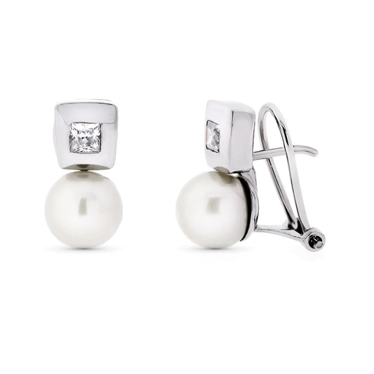 Pendientes Perla Cultivada 7. 14 x 7 mm de oro amarillo 18K