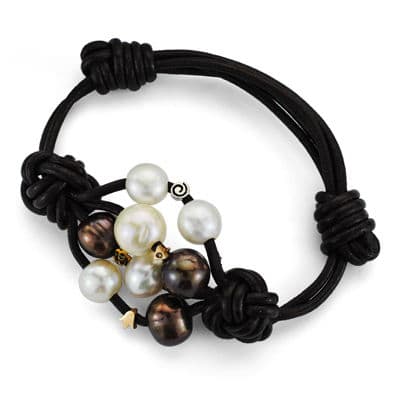 Pulsera Cuero Perla y Diamante Talla Brillante 18K