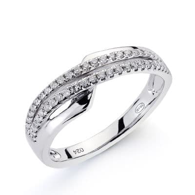 18K SORTIJA ORO BLANCO 50 DIAMANTES NATURALES TALLA BRILLANTE 0.200 QTS. ANCHO: 6,5MM