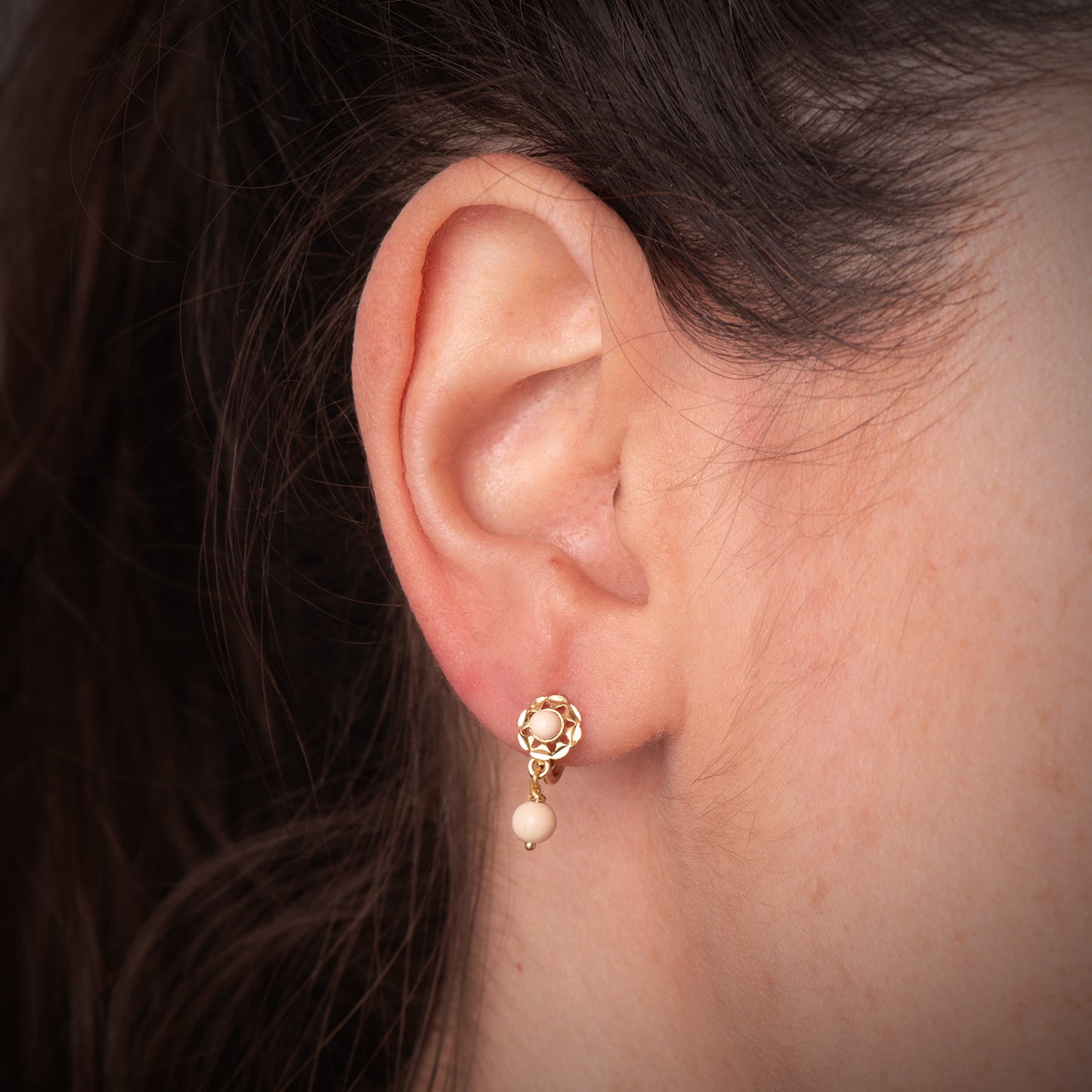 Pendientes Cubanas Marfil 15 x 6 mm. de oro amarillo 18K