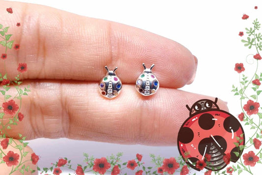 Pendientes mariquita de la suerte de plata de ley