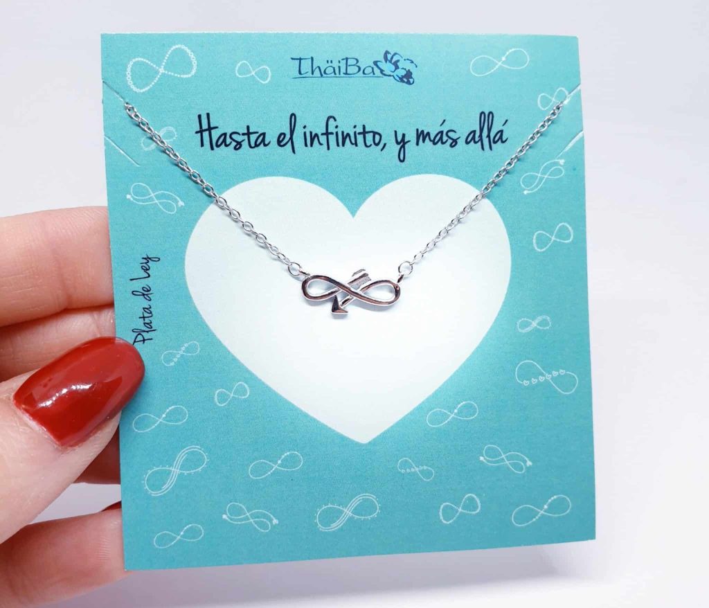 Collar infinito flecha de plata de ley