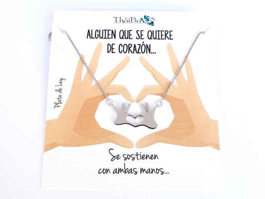 Collar manos corazón de plata de ley