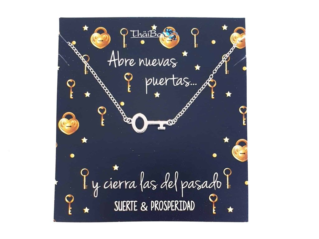 Collar llave de la suerte de plata de ley