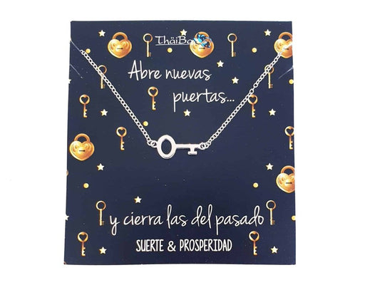 Collar llave de la suerte de plata de ley
