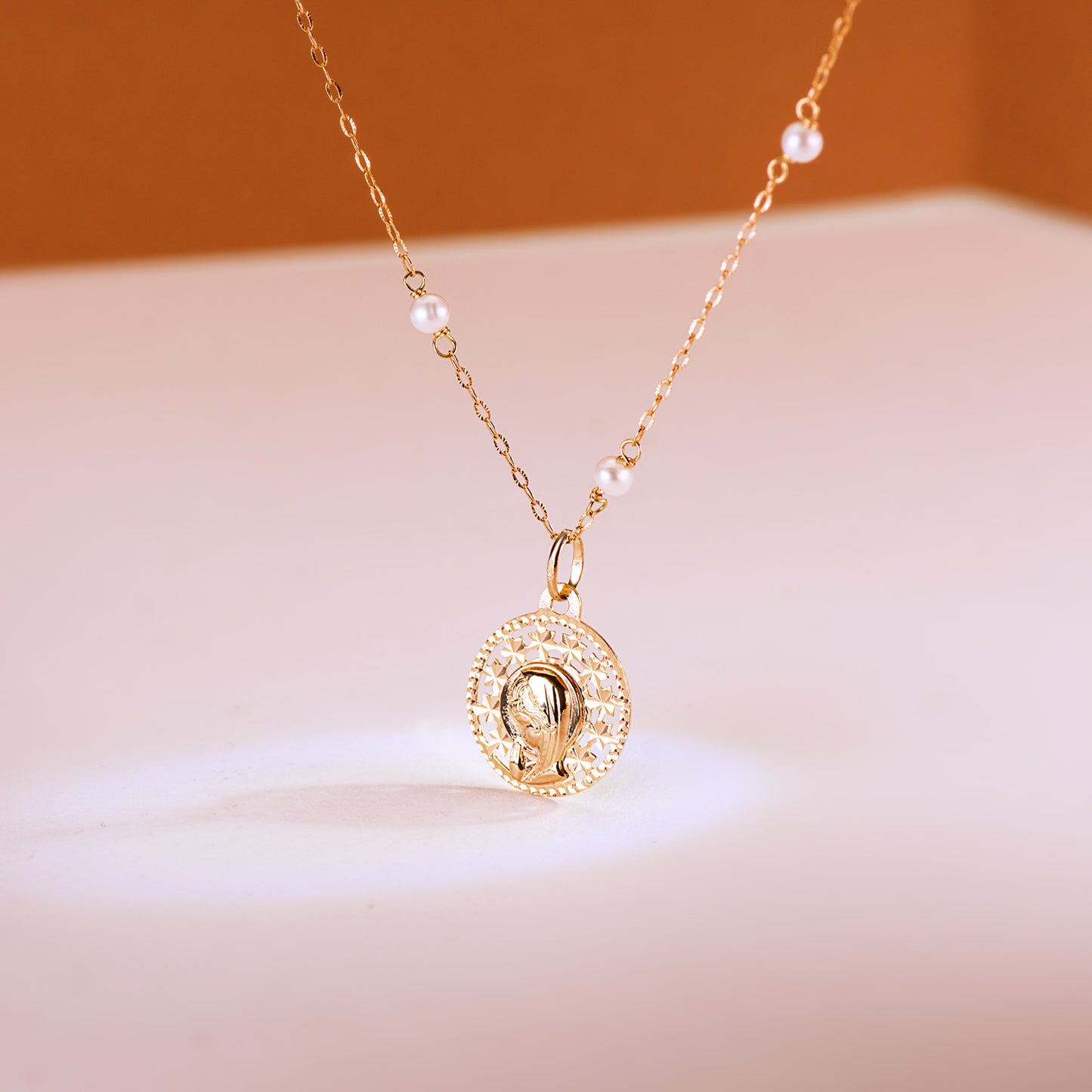 18K MEDALLA ORO AMARILLO VIRGEN NIÑA CALADA 16MM