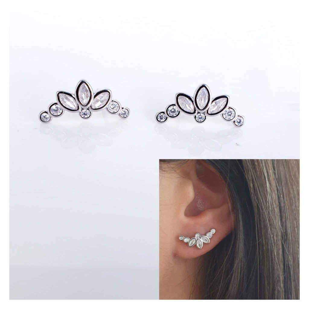 Pendientes circonitas curvos de plata de ley