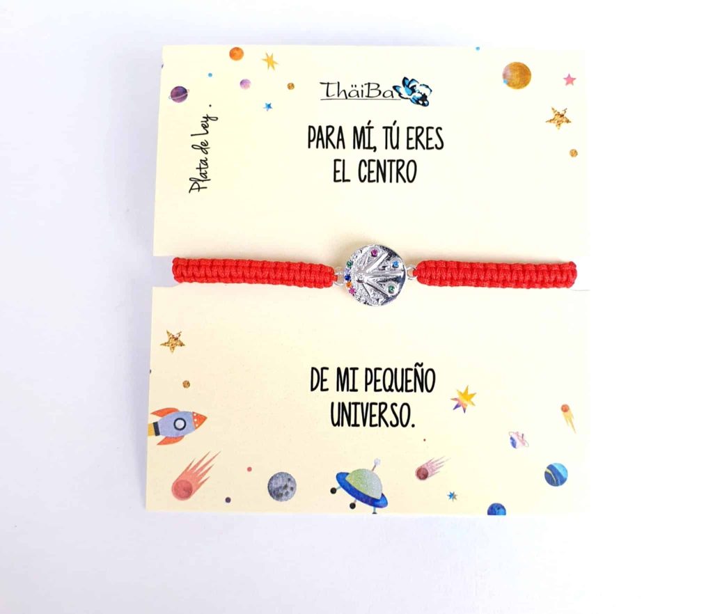 Pulsera roja macramé universo de plata de ley