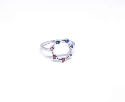 Anillo karma multicolor de plata de ley