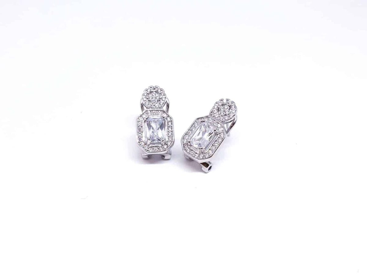 Pendientes omega rectangular de plata de ley - vista adicional