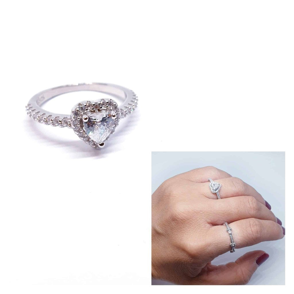 Anillo corazón blanco de plata de ley