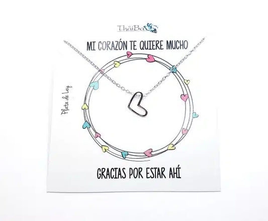 Collar corazón calado