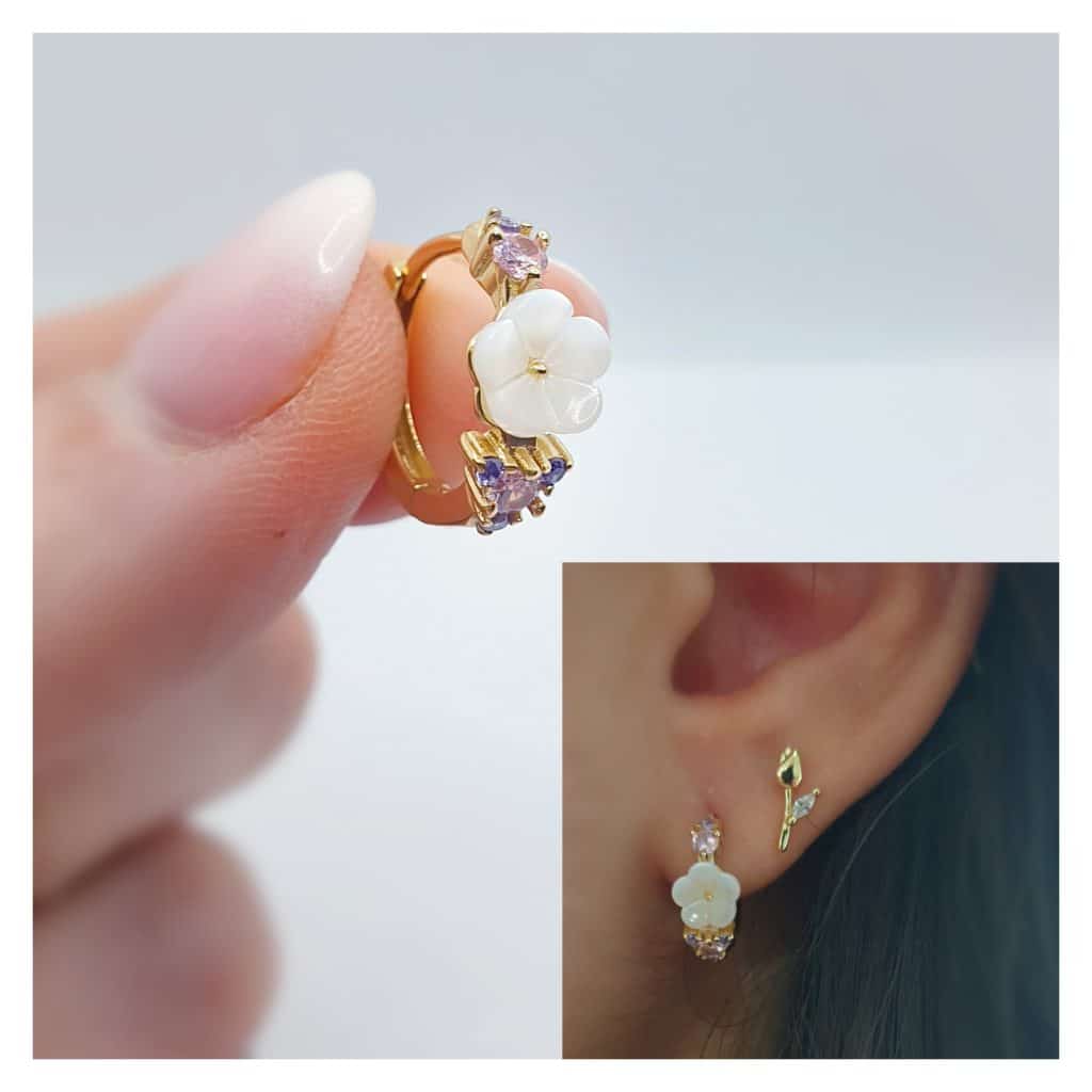 Pendientes flor nácar oro de 14 quilates