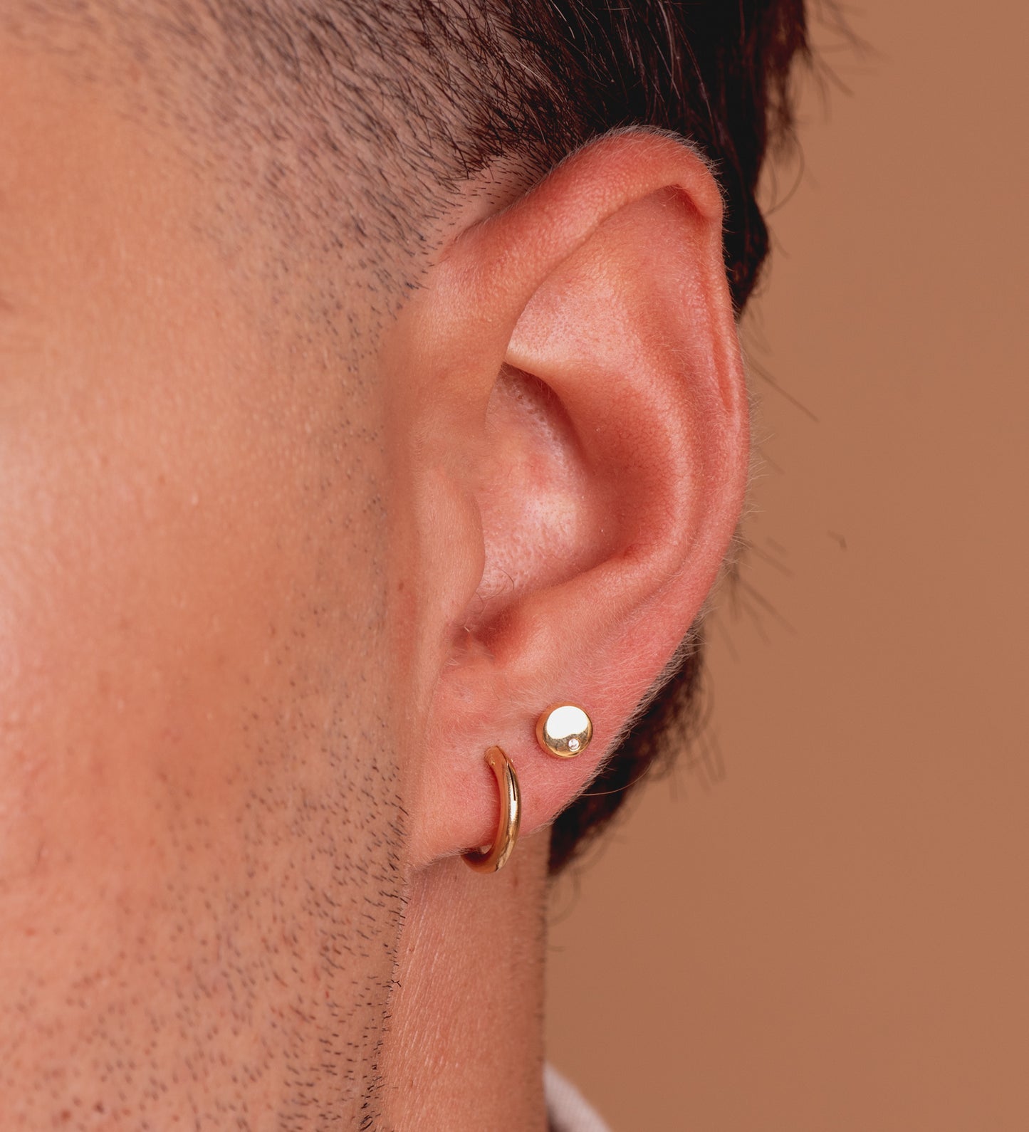 18K AROS ORO AMARILLO REDONDOS LISOS LIGEROS 12X2 MM