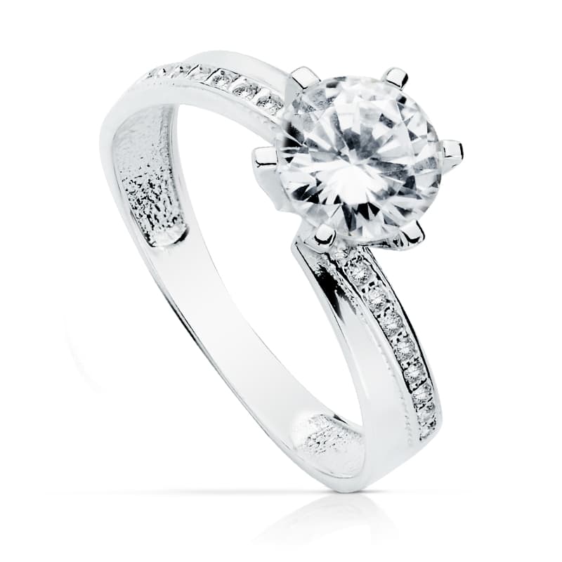 Solitario con Circonita y 6 Garras con Circonita de 7 mm de oro blanco 18K