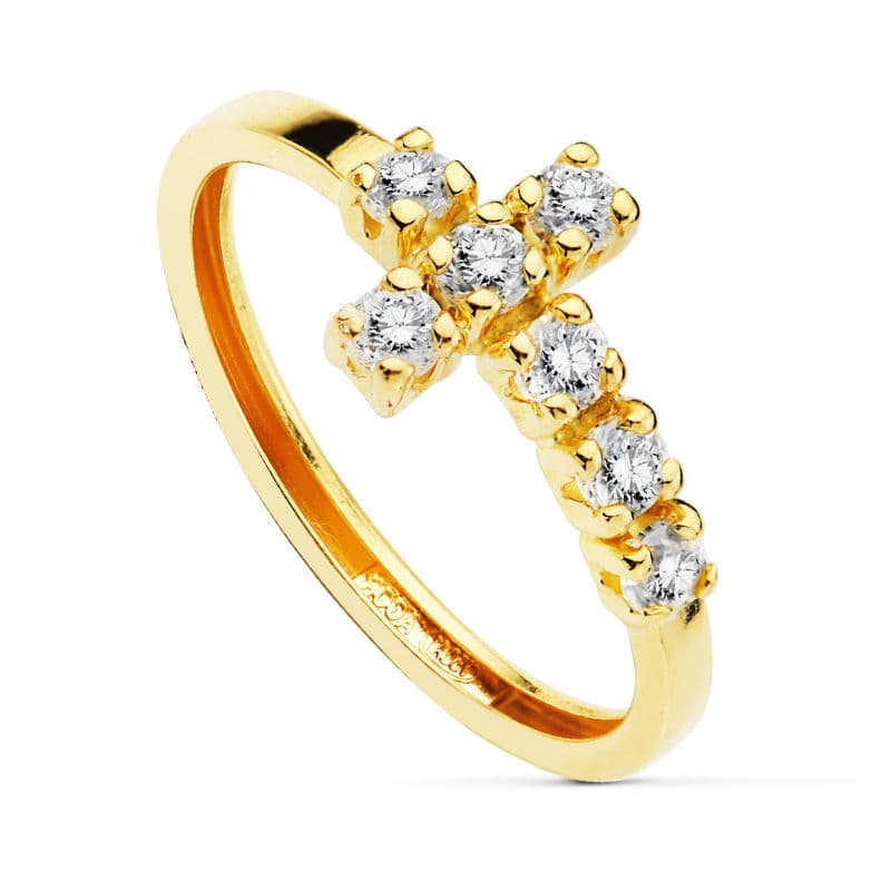 Sortija Cruz con Circonitas. Ancho: 14 mm de oro amarillo 9K