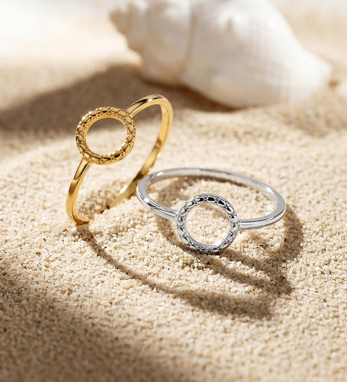 18K SORTIJA ORO BLANCO LISA MOTIVO REDONDO 7.5 MM