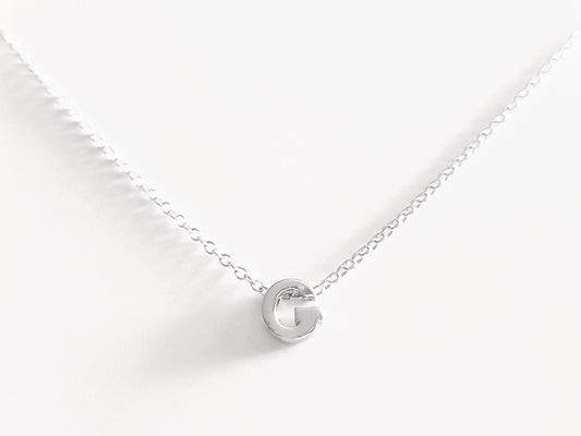 Collar inicial G de plata de ley