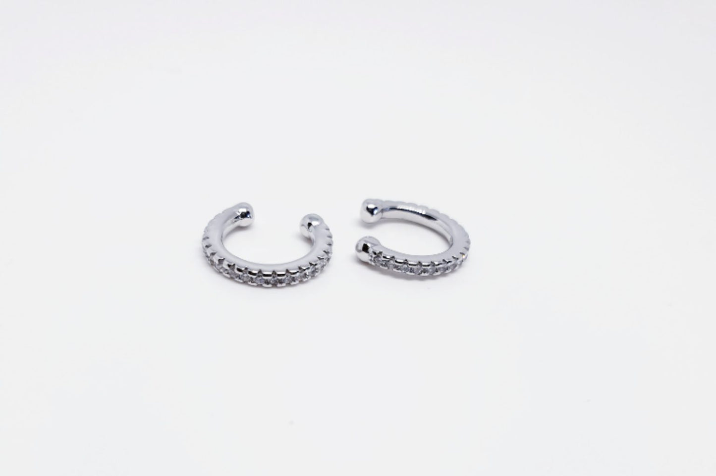 Ear cuff lineas circonitas de plata de ley