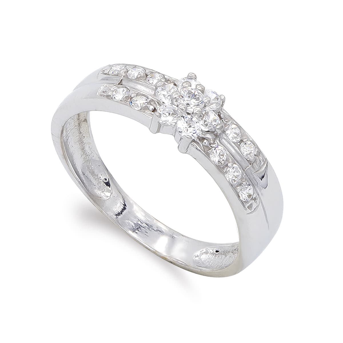 Sortija y Circonitas. Ancho: 6 mm de oro blanco 18K
