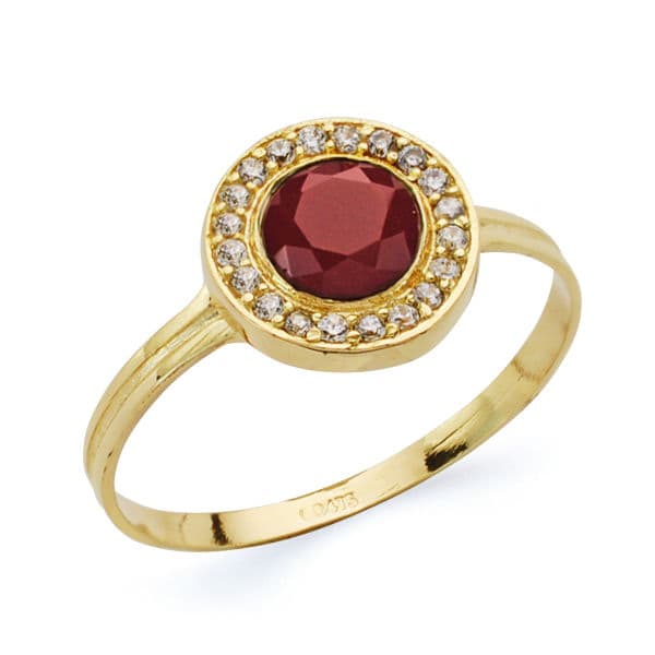 Sortija Redondo con Circonitas y Piedra Roja. Medida: 9 mm de oro amarillo 18K