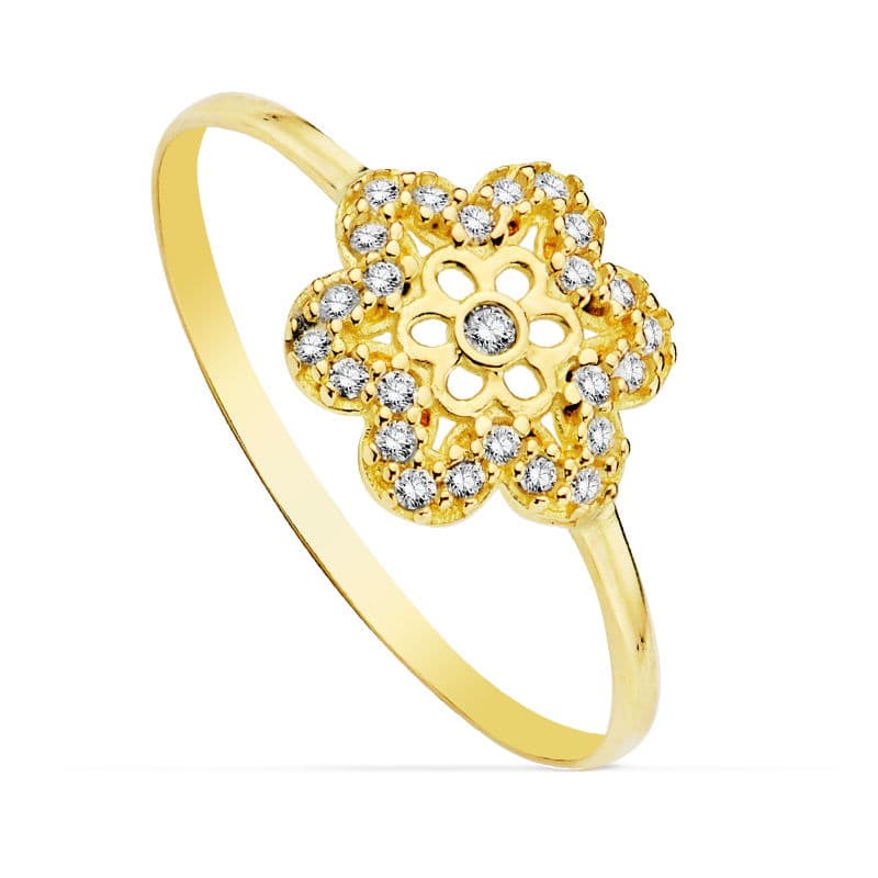 Sortija Flor Calada con Circonitas. Ancho: 9 mm de oro amarillo 18K