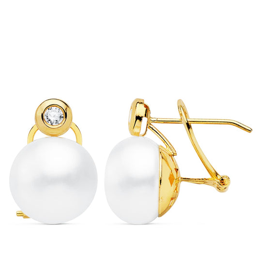 Pendientes Perla y Chaton. 16 x 11 mm de oro amarillo 18K