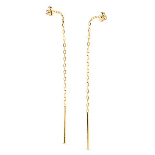 Pendientes con Tres Circonita 3 x 3 mm y Cadena. Largo: 56 mm de oro amarillo 18K