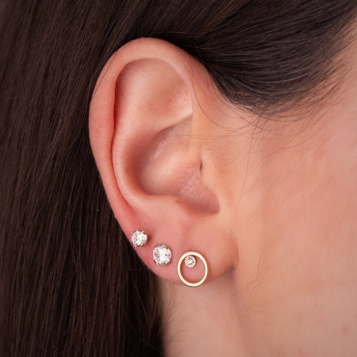 Pendientes Bicolor Redondos con Circonitas. Medida: 8 mm. 18K