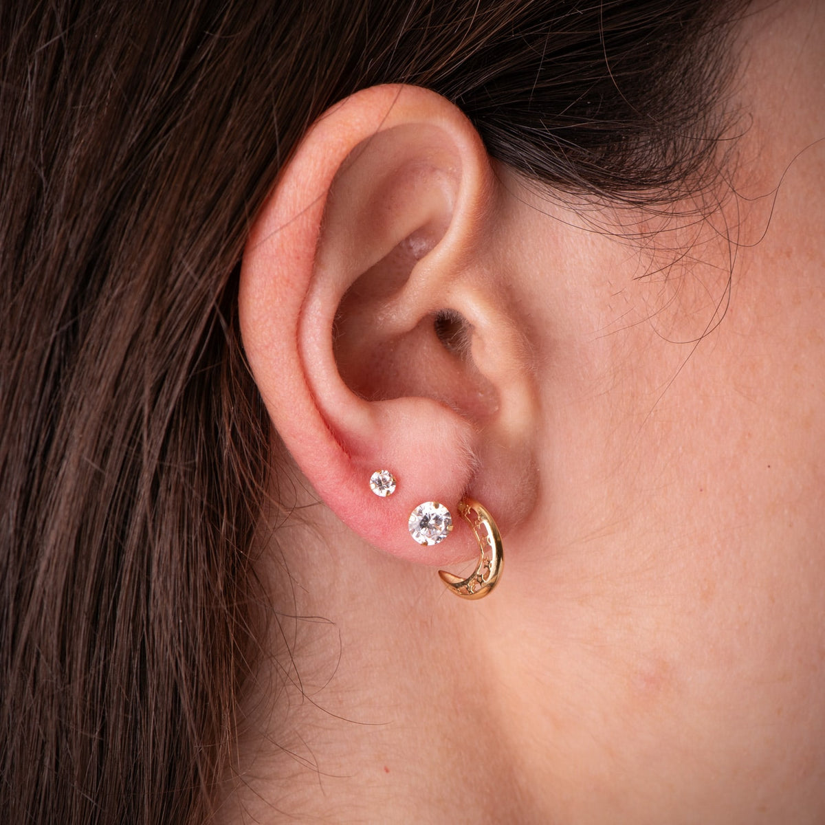 Pendientes Aros Huecosestrellas Caladas. Medida: 12 x 3 mm. de oro amarillo 18K
