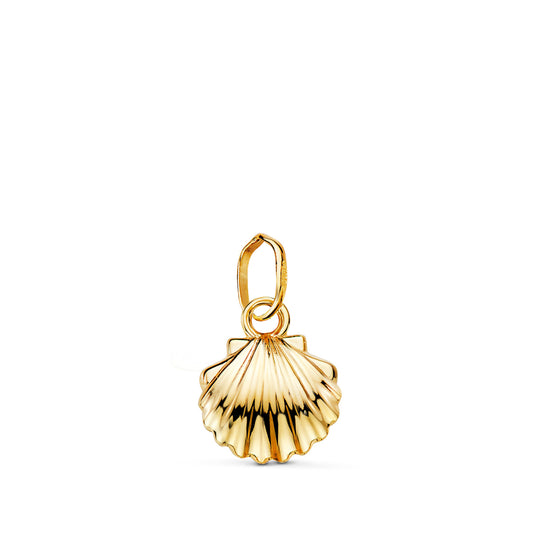 Colgante Concha de Santiago en Brillo. Medida: 12 x 10 mm de oro amarillo 18K