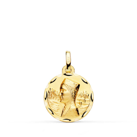 Medalla Virgen Montserrat 16 mm Tallada de oro amarillo 18K
