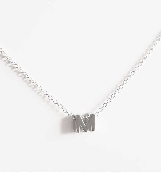 Iniciales - 2251 Collar Inicial M - Senora
