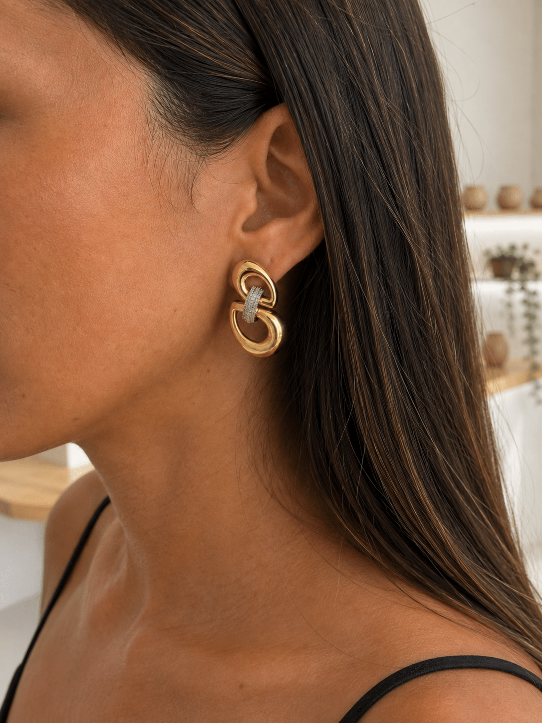 Pendientes aura de aleación de metales con baño de oro de 14 quilates - vista adicional