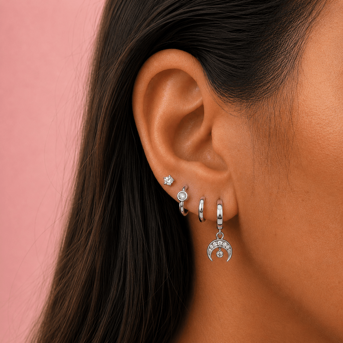Pendientes luna creciente de plata de ley - imagen adicional - Joyería Zafir