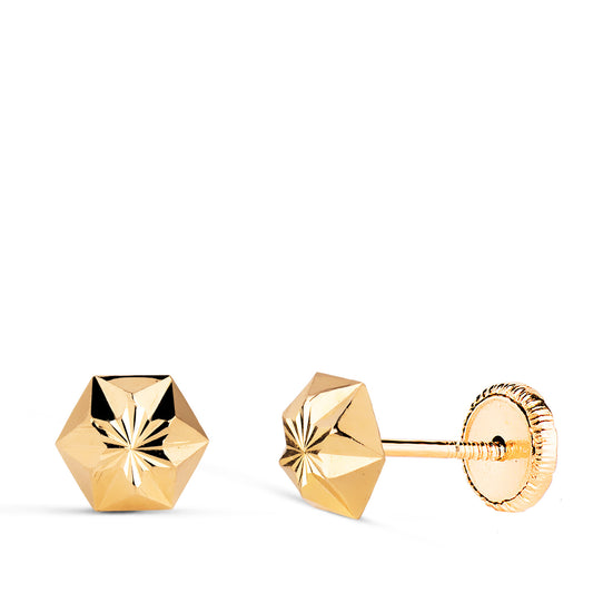 18K PENDIENTES ORO AMARILLO CLAVO ESTRELLA TALLADOS. MEDIDA: 7 X 6 MM. CIERRE TUERCA