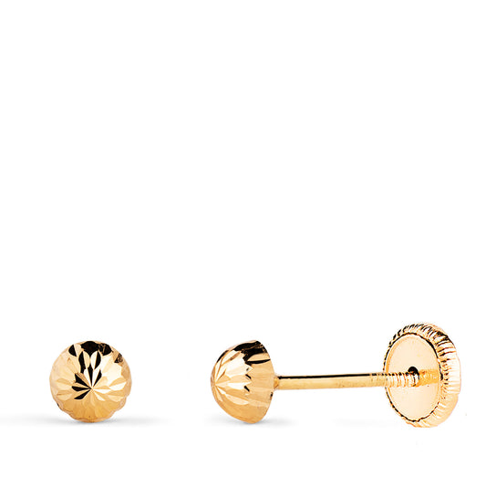 Pendientes Media Bola Tallada Hueca. Ancho: 4 mm. Cierre Tuerca de oro amarillo 18K